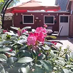 Gaestehaus Hoofdmann Daire Upgant-Schott
