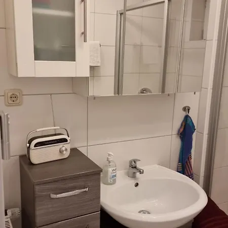 Apartment Heimathafen Hoofdmann -fewo- Upgant-Schott