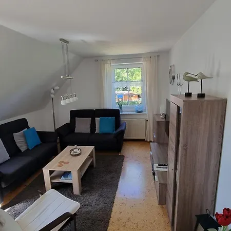 Apartment Gaestehaus Hoofdmann Upgant-Schott