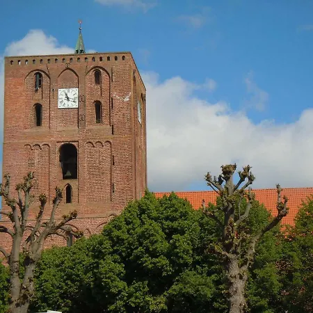 Apartamento Gaestehaus Hoofdmann